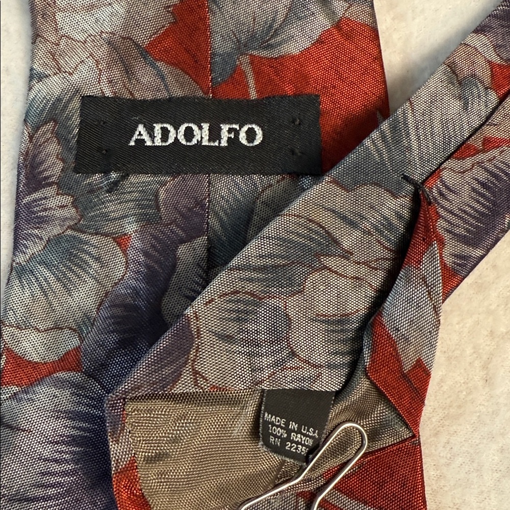 Adolfo 3.25‎ X 58 Silk Made In USA - Picture 2 of 3